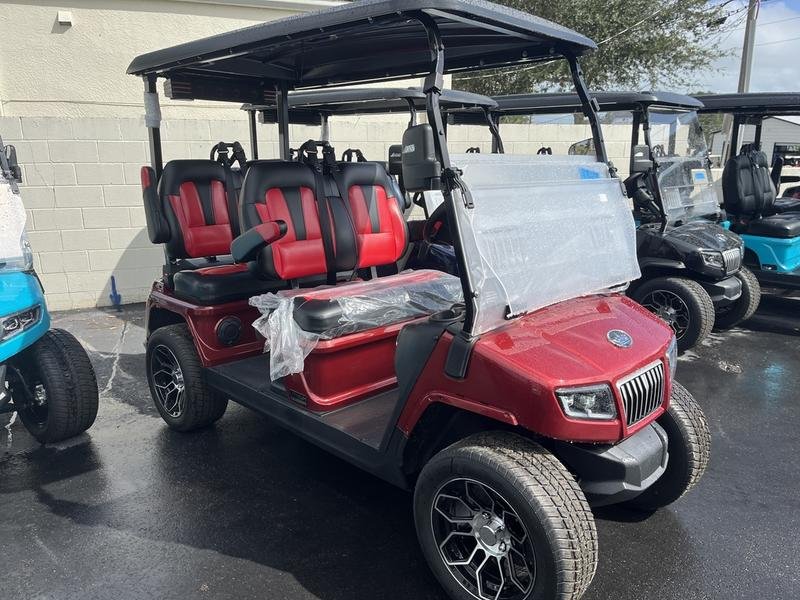 2025 Evolution D5 Ranger 4 Black Sapphire | Forward-Facing 4-Seater Cart - Image 2